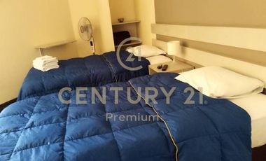 OPORTUNIDAD CASÀ IDEAL CONSULTORIOS, OFICINAS,CLÍNICAS O VIVIENDA FRENTE PARQUE