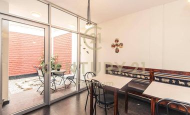 OPORTUNIDAD CASÀ IDEAL CONSULTORIOS, OFICINAS,CLÍNICAS O VIVIENDA FRENTE PARQUE
