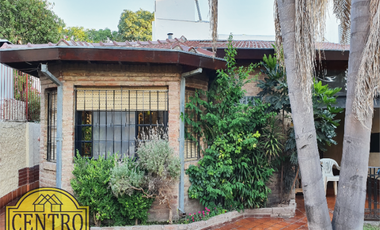 Chalet, 4 Ambientes, Parque, Garage, Zona Residencial