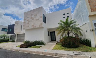 Casa en Venta en Lomas del Sol, Riviera Veracruzana