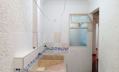 casa en venta en urb. las américas. Cod V8586205