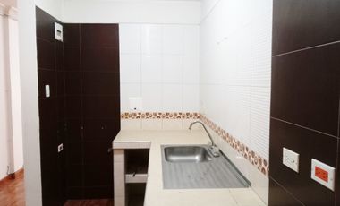 casa en venta en urb. las américas. Cod V8586205