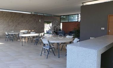 CASA EN VENTA EN SANTILLANA, SOLARES, ZAPOPAN