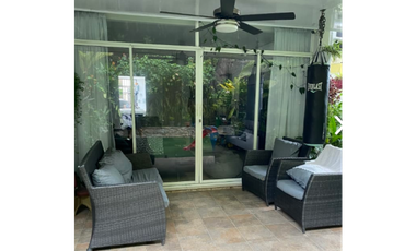 VENTA DE CASA EN VILLAS DE CERRO LINDO, EL CRISOL