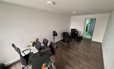 oficina en arriendo en centro. Cod A20315