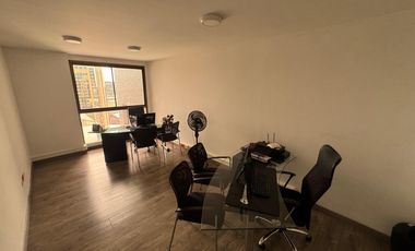 oficina en arriendo en centro. Cod A20315