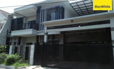 Dijual Rumah 2 Lantai SHM di Jalan Rowo, Surabaya Pusat