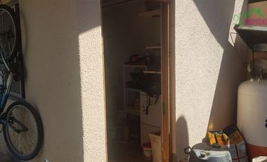 Casa en arriendo en Peñaflor 5D/3B