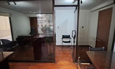 Oficina en arriendo en Las Condes, Metro Escuela Militar