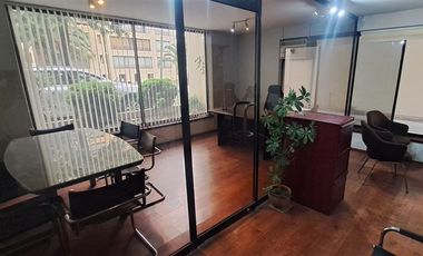 Oficina en arriendo en Las Condes, Metro Escuela Militar