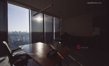 Venta de piso de Oficinas Corporativo Penthouse Country Club en Guadalajara
