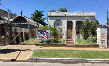 Casa en venta en Ezpeleta Este