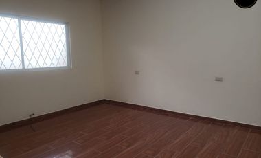 Casa de venta en Victoria del Portete – código:20774