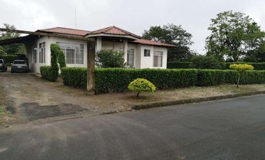 Venta de Casa   Urbanizacion Jardines del Rio