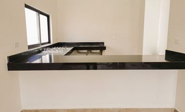 Casa en Venta Mérida, Privada Fiora Residencial, Cholul (Mod. Lily)