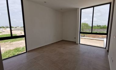 Casa en Venta Mérida, Privada Fiora Residencial, Cholul (Mod. Lily)