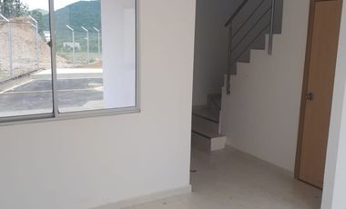 casa en venta en conjunto cerrado siena. Cod V2083