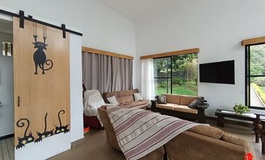 casa campestre en arriendo en vereda el paraiso. Cod A6575
