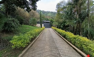 casa campestre en arriendo en vereda el paraiso. Cod A6575