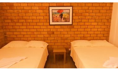Hostal en Venta - El Sauce - Centro