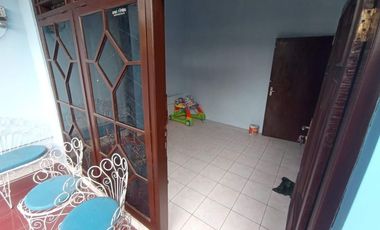 Rumah 2lt didaerah janti dekat Ambarukmo Plaza, cocok untuk rombongan mahasiswa.