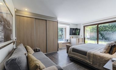 Exquisita casa impecable 6 dorm. en Golf de Manquehue