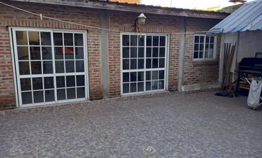 casa 4 ambientes / con espacio guarda coche techado (valor publicado a modo figurativo NO INFORMATIVO CONSULTE)