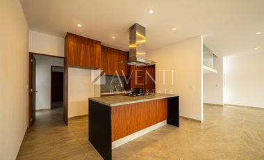 Casa en venta, Lagos del Sol Residencial, Cancún Quintana Roo.