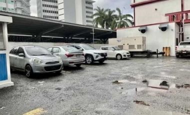 ALQUILER O VENTA DE LOCAL EN VIA ESPAÑA 700 M2