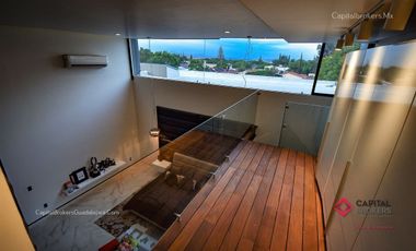 Casa en Venta de Lujo con Alberca Colinas de San Javier