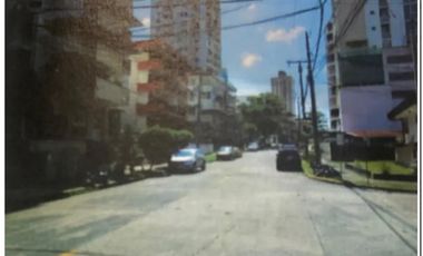 Venta de casa comercial en El Carmen del lado de El Cangrejo