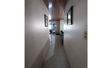 CASA REMODELADA EN VENTA EN LA ARBOLEDA DEL GOLF RUFINA ALFARO