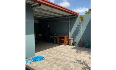 CASA REMODELADA EN VENTA EN LA ARBOLEDA DEL GOLF RUFINA ALFARO