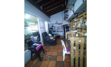 LOCAL EN ARRIENDO UBICADO EN VILLA GRANDE