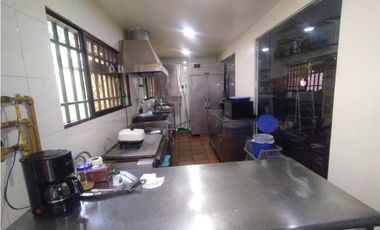LOCAL EN ARRIENDO UBICADO EN VILLA GRANDE