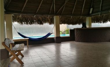 CASA DE PLAYA 3 RECAMARAS CON PISCINA