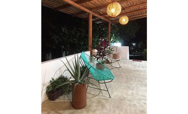 CASA EN CONDOMINIO EN VENTA A ORILLA DEL LAGO 