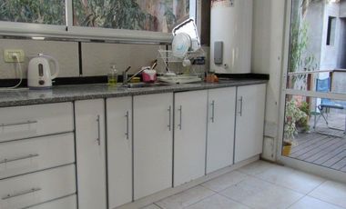 CASA EN COSTA ESMERALDA TOMA PERMUTA POR DEPTARTAMENTO EN CABA O ZONA COSTA ATLANTICA.URGENTE