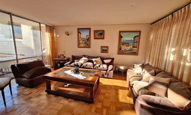 Casa solida, 4 dorm. 4 baños, estar, terraza estacionamiento