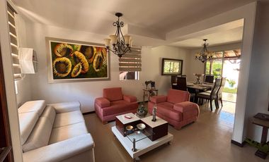 casa en venta en cinco soles. Cod V120461
