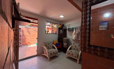 casa en venta en cinco soles. Cod V120461