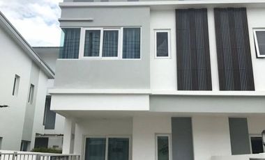 2 Bedroom Townhouse for sale at The Urbana 3