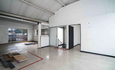 local en venta en granada. Cod V15760