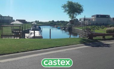 Lote al rio  con financiación en venta en El Yacht, Nordelta