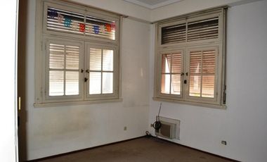 Unico! PH de 8 Ambientes + Quincho + Terraza y Jardin.