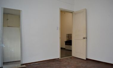 Unico! PH de 8 Ambientes + Quincho + Terraza y Jardin.