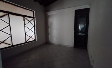 casa en arriendo/venta en c.c river country. Cod A2489