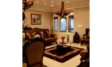 SE VENDE CASA EN SAN ANTONIO $235,000