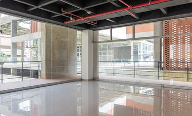 ARRIENDO de OFICINAS en SABANETA