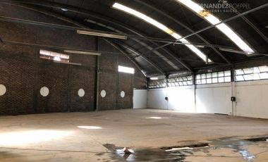 FERNANDEZ POEPPEL Alquila Propiedad Comercial Galpon Oficinas Mendoza